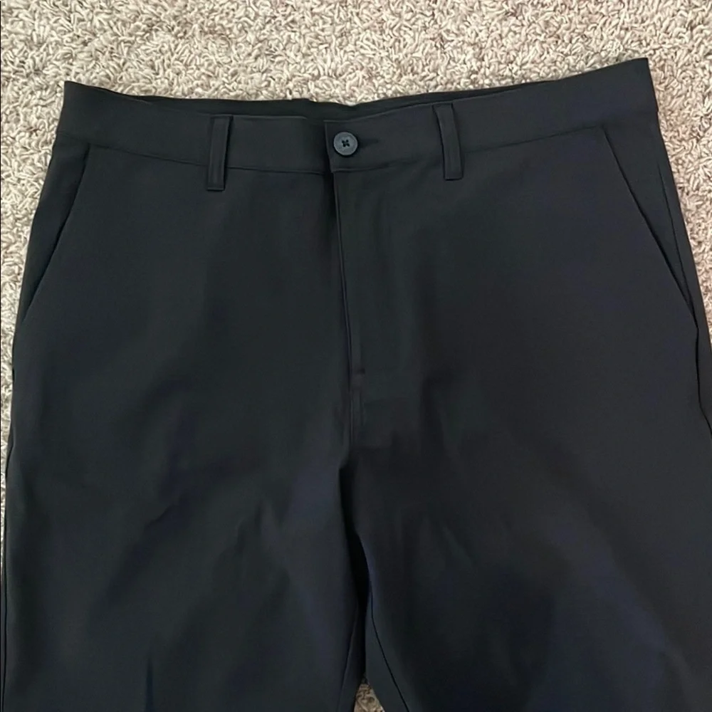 Callaway Black Flat Front Tailored Shorts - Picture 6 of 8